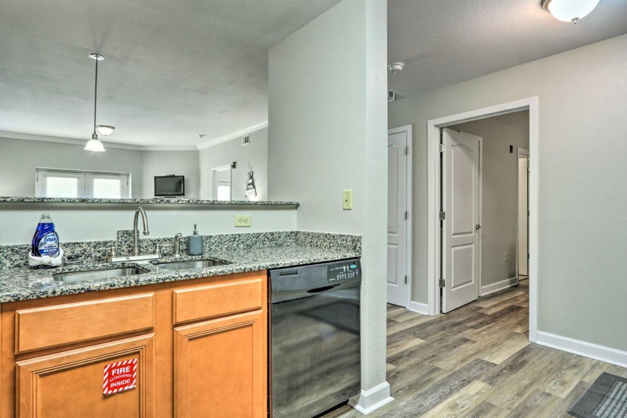 Downtown Pigeon Forge Condo With Pool Access! エクステリア 写真