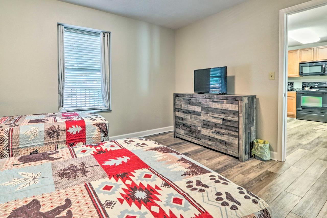Downtown Pigeon Forge Condo With Pool Access! エクステリア 写真